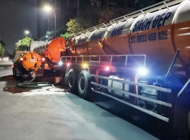Dịch vụ thu gom r&aacute;c thải c&ocirc;ng nghiệp với nhiều ưu điểm