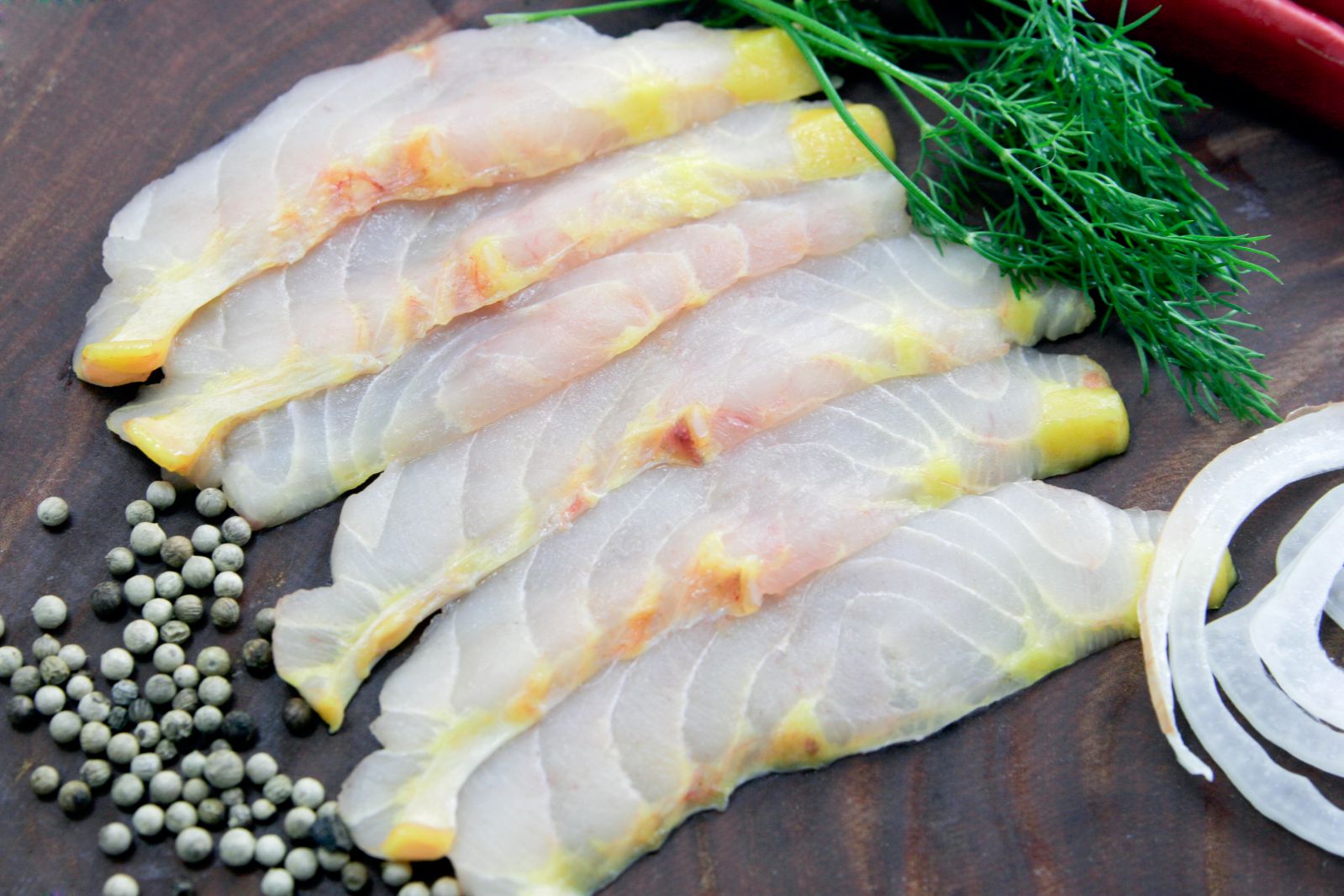 C&aacute;c lợi &iacute;ch về dinh dưỡng thể h&igrave;nh m&agrave; thịt c&aacute; đang c&oacute;