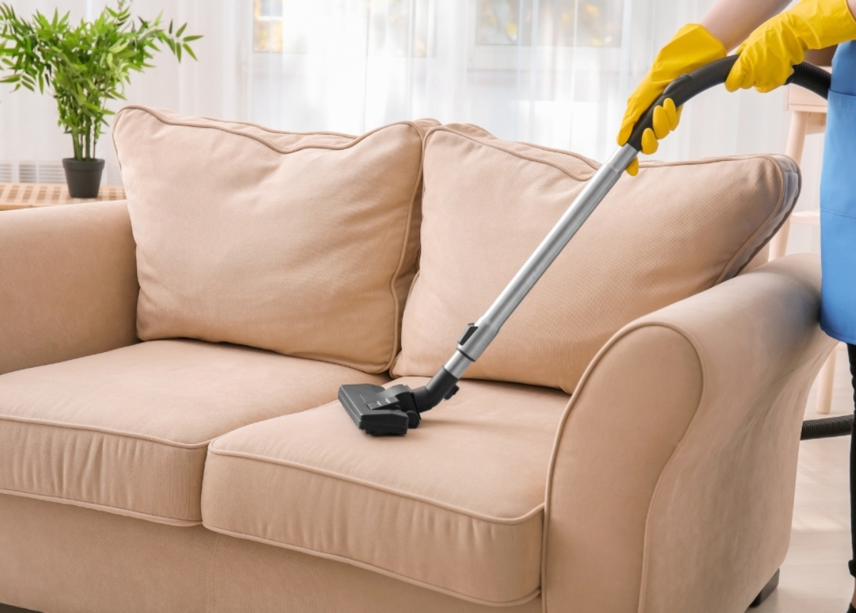 vệ sinh nệm ghế sofa